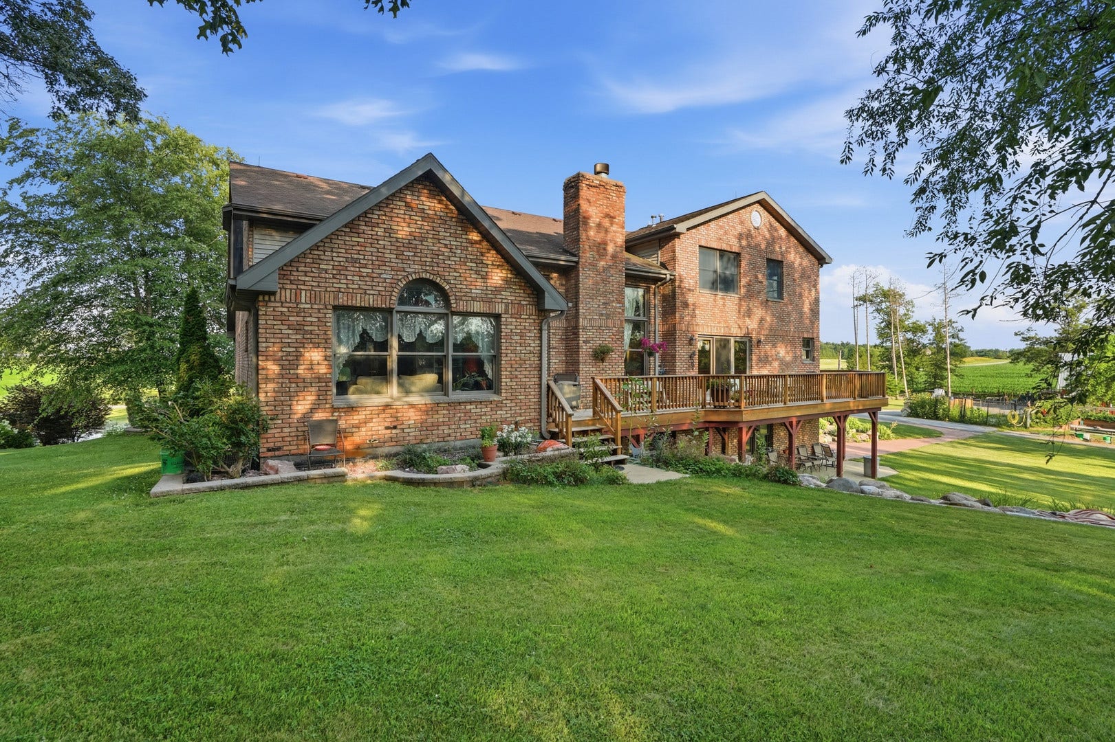 28050 S Klemme Road, Beecher, IL 60401 28050 S Klemme Road, Beecher, IL 60401
