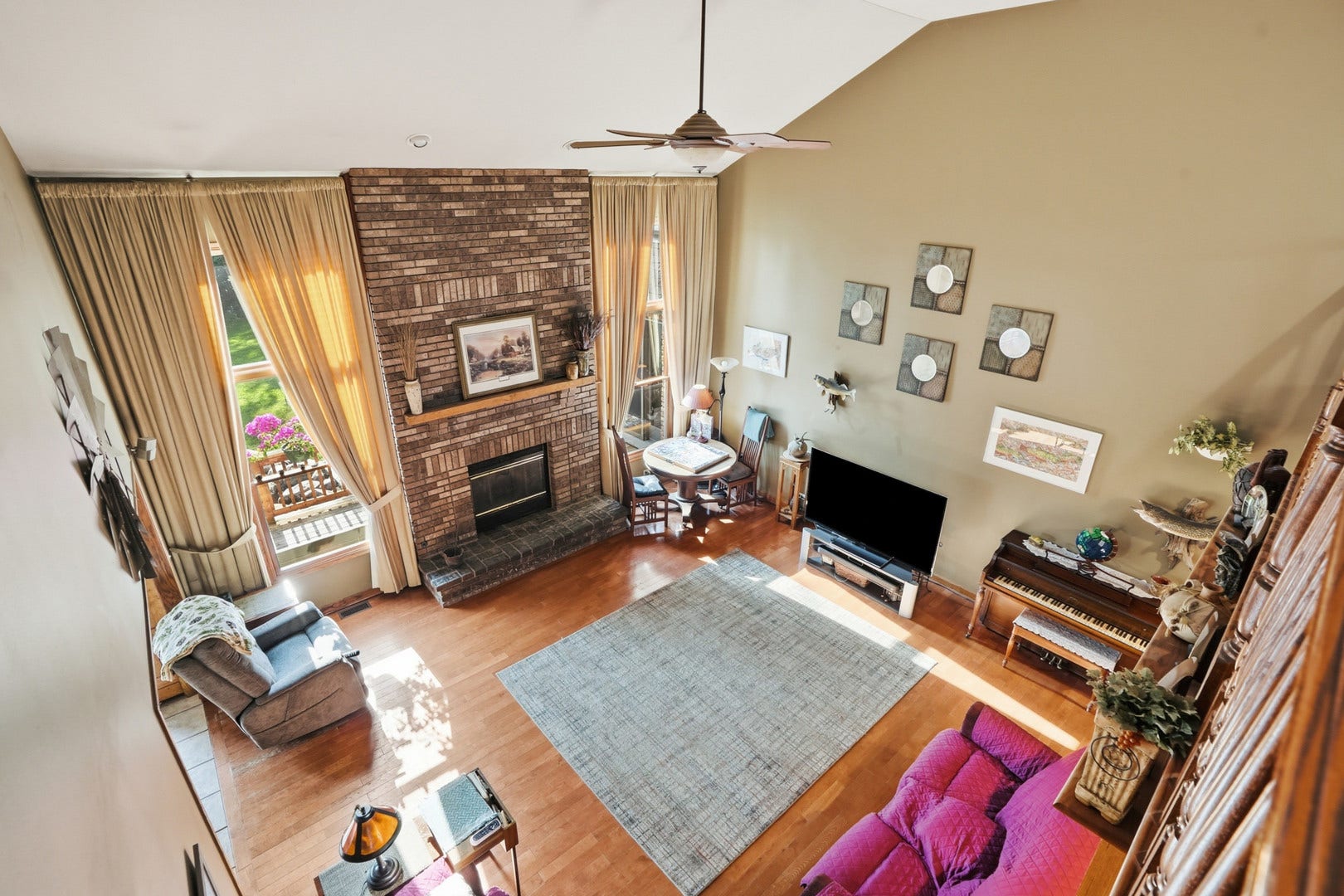 28050 S Klemme Road, Beecher, IL 60401 28050 S Klemme Road, Beecher, IL 60401