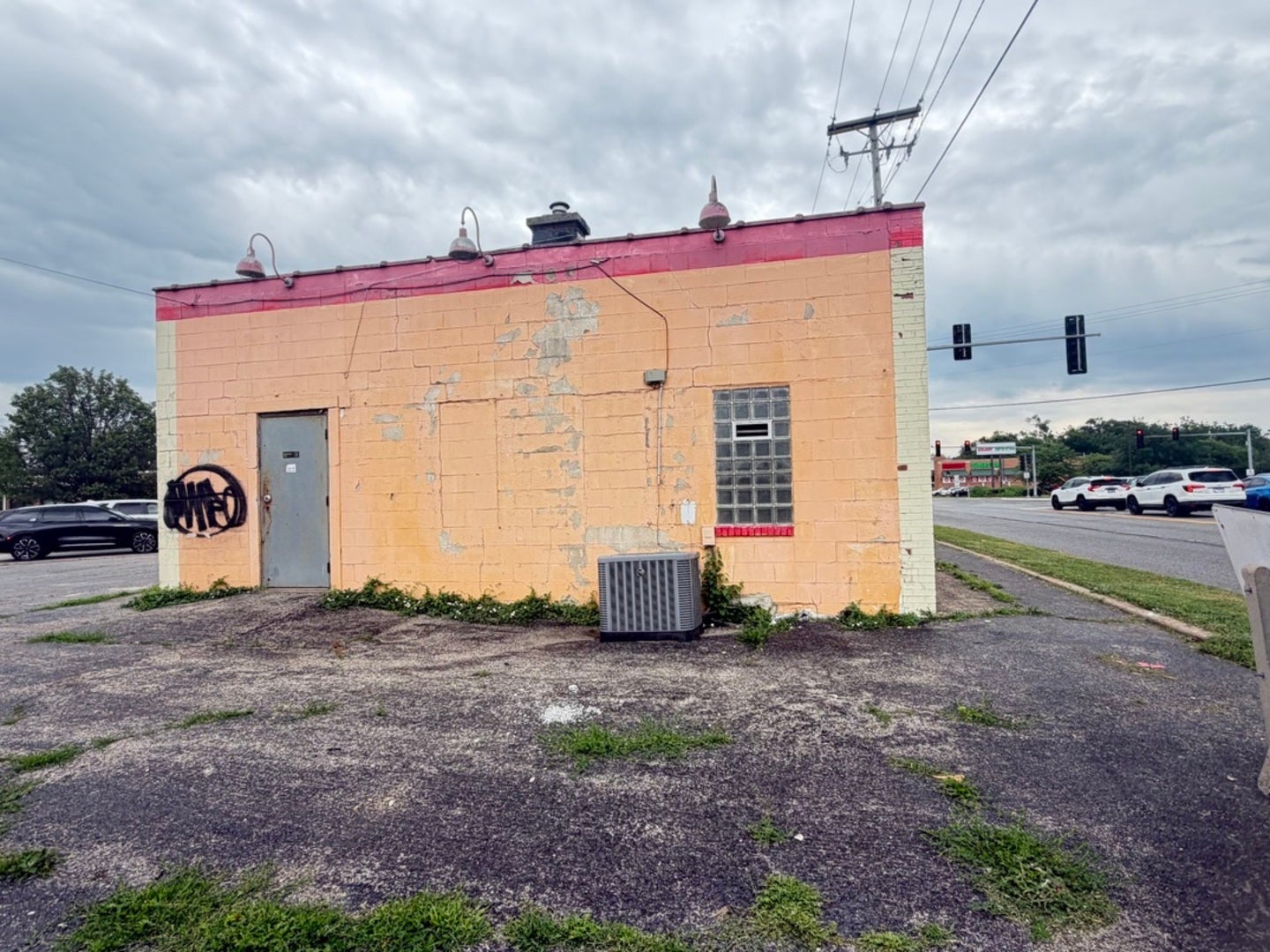 2401 Plainfield Road, Joliet, IL 60435