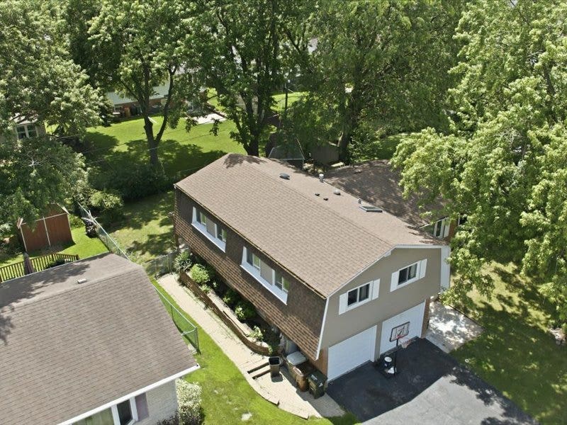 6313 Arcadia Drive, Tinley Park, IL 60477 6313 Arcadia Drive, Tinley Park, IL 60477