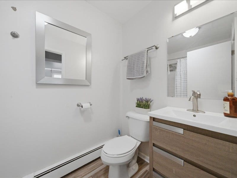 6313 Arcadia Drive, Tinley Park, IL 60477 6313 Arcadia Drive, Tinley Park, IL 60477
