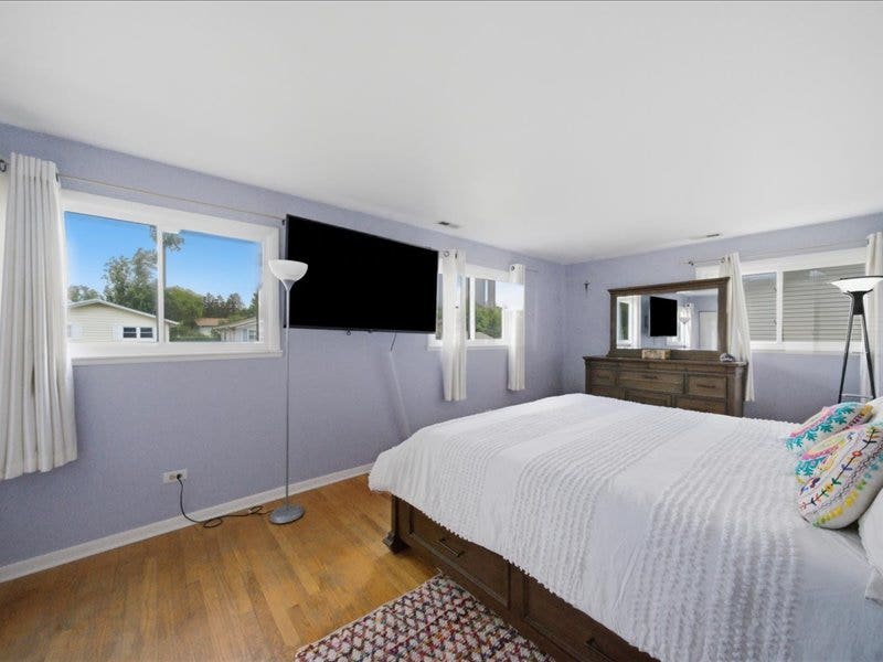 6313 Arcadia Drive, Tinley Park, IL 60477 6313 Arcadia Drive, Tinley Park, IL 60477