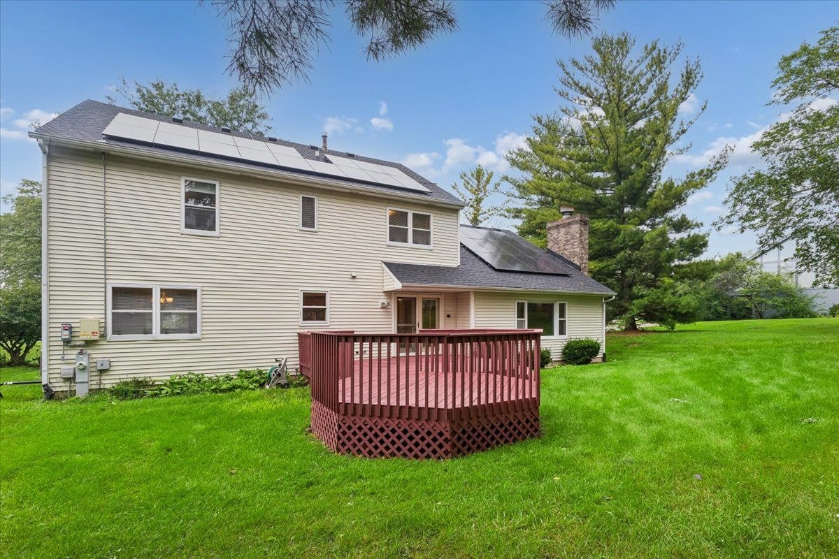 1056 Fox Valley Drive, Aurora, IL 60504 1056 Fox Valley Drive, Aurora, IL 60504