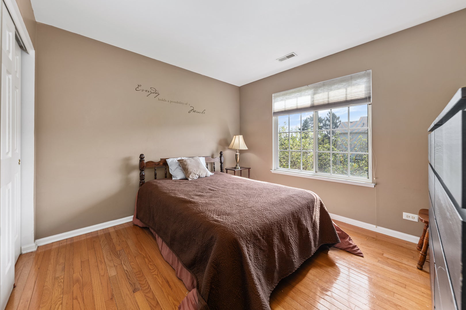 1895 Indian Hill Lane, Aurora, IL 60503 1895 Indian Hill Lane, Aurora, IL 60503