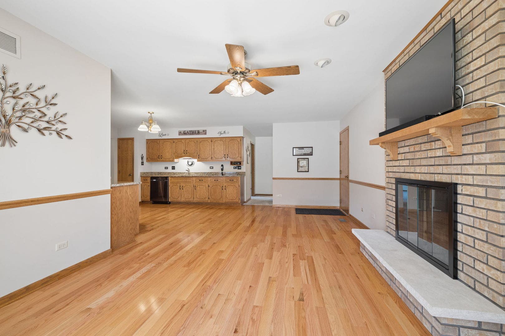 17701 Pennsylvania Court, Orland Park, IL 60467 17701 Pennsylvania Court, Orland Park, IL 60467