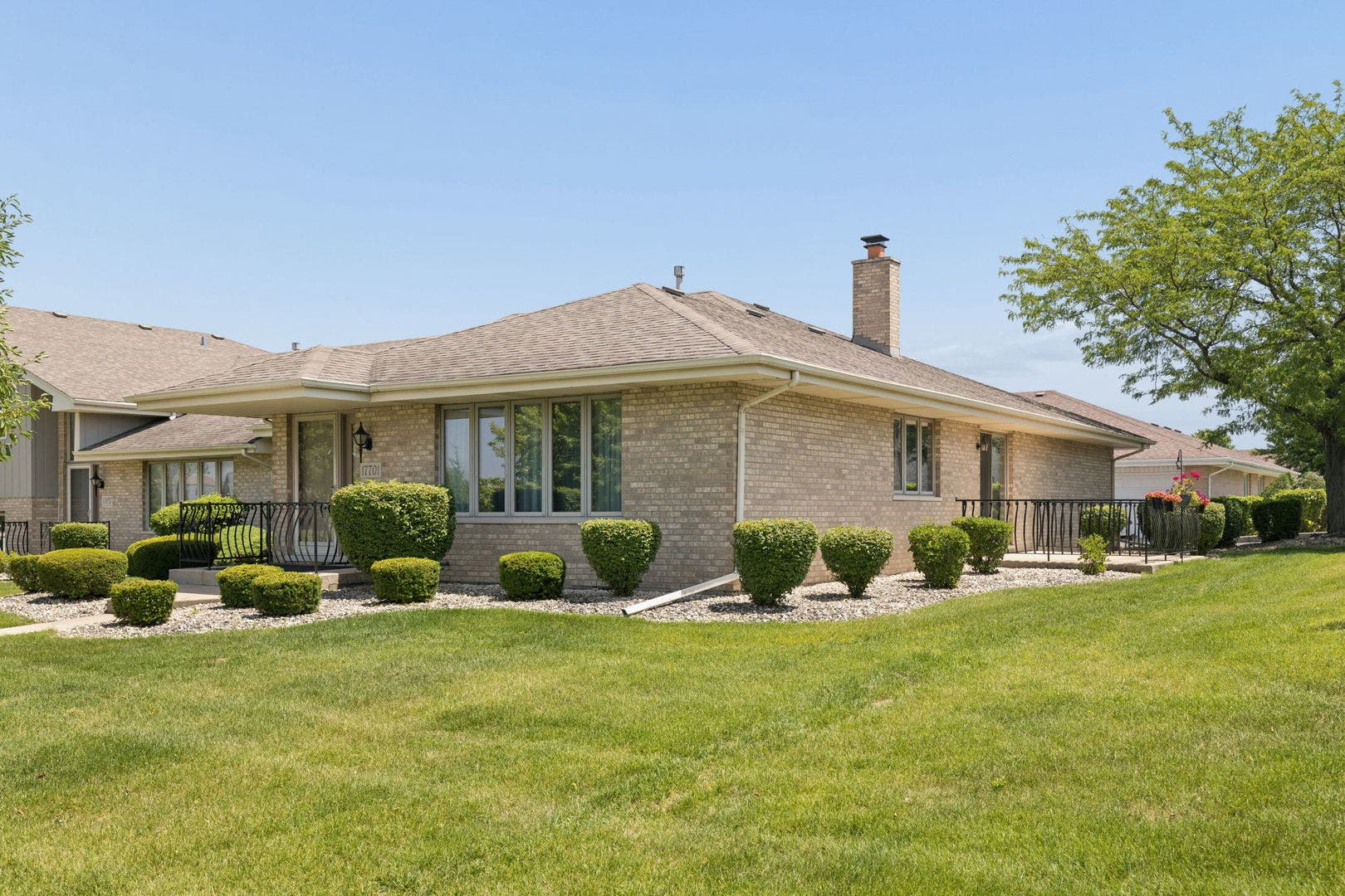 17701 Pennsylvania Court, Orland Park, IL 60467 17701 Pennsylvania Court, Orland Park, IL 60467