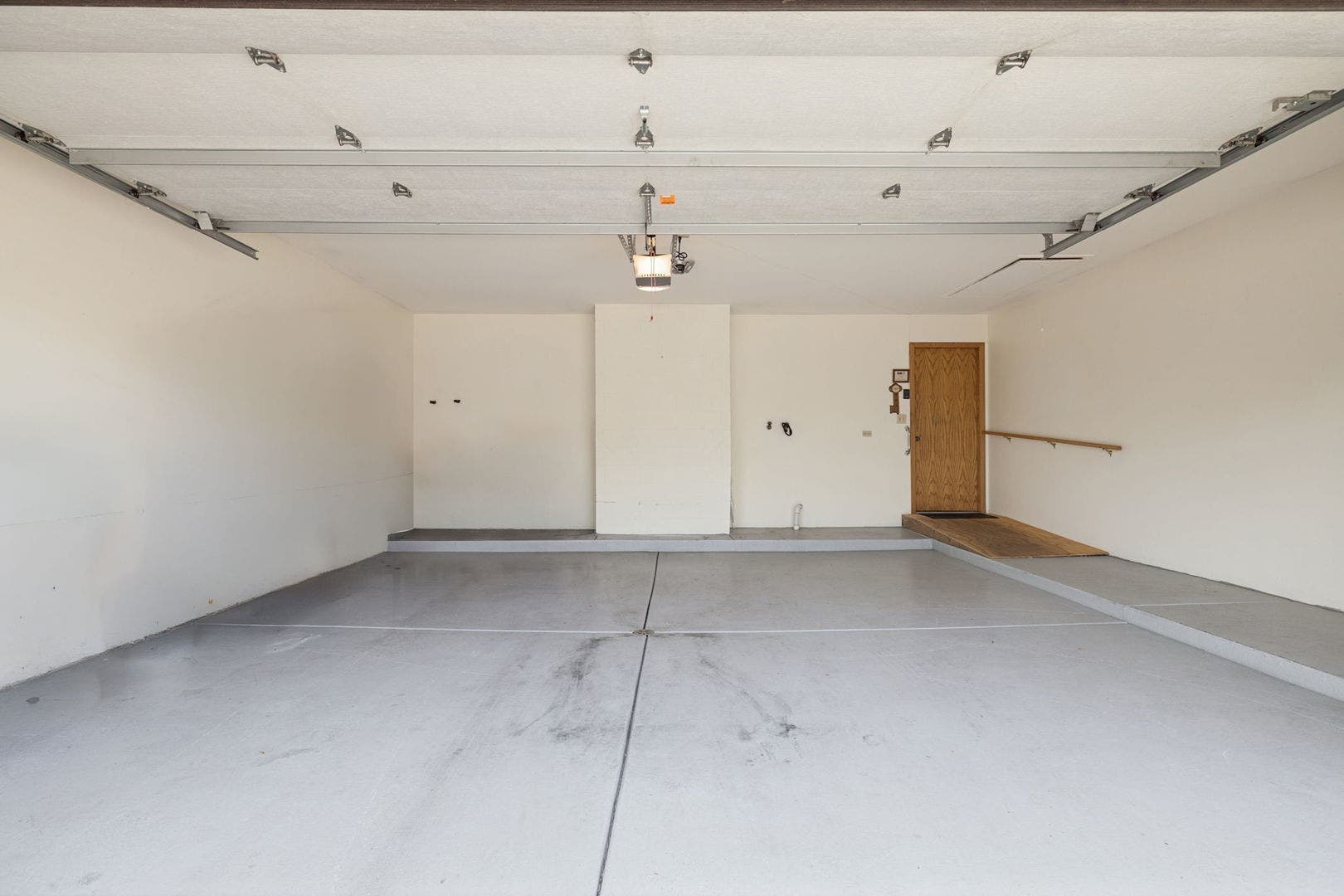 17701 Pennsylvania Court, Orland Park, IL 60467 17701 Pennsylvania Court, Orland Park, IL 60467