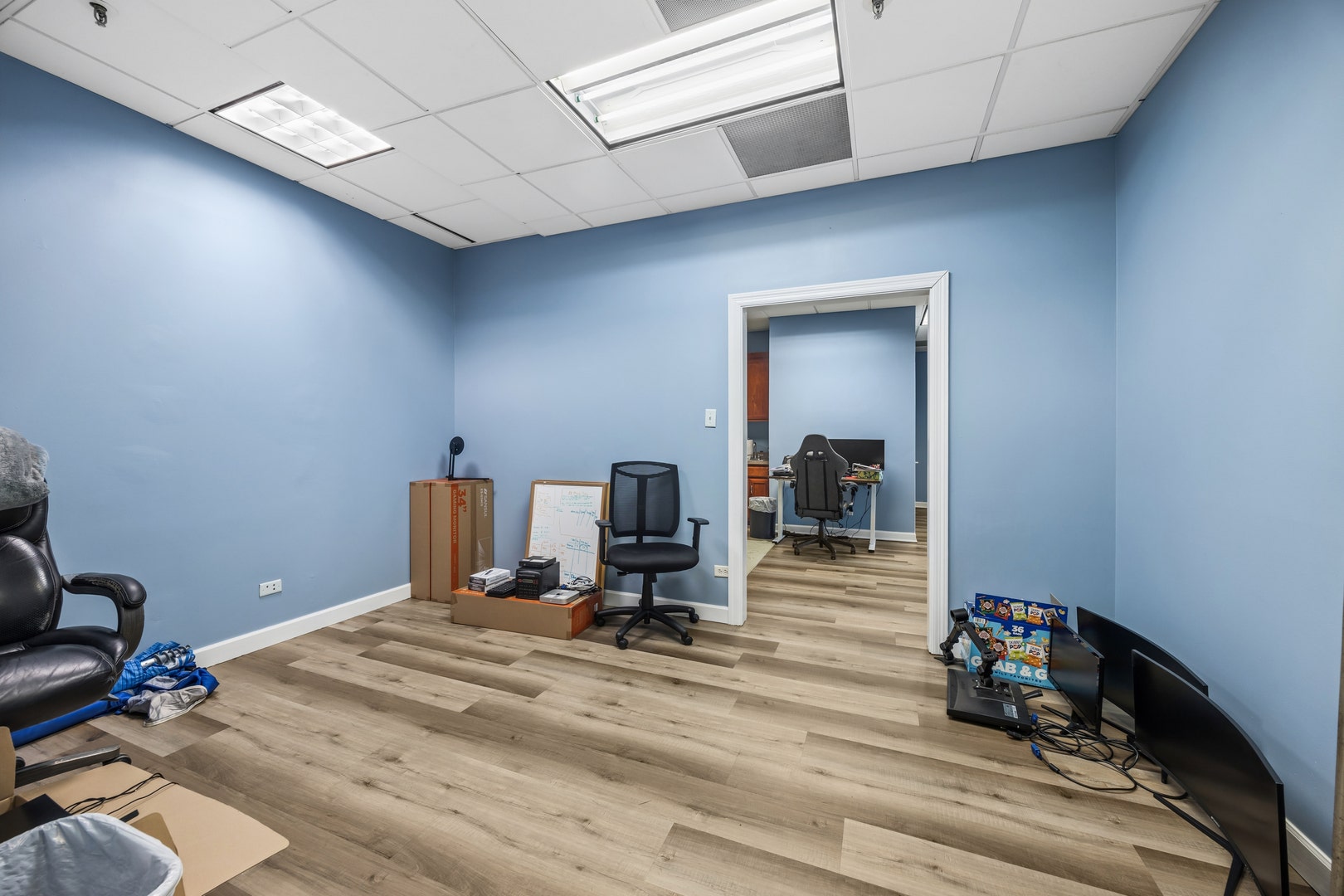 17720 Oak Park Avenue, Tinley Park, IL 60477 17720 Oak Park Avenue, Tinley Park, IL 60477
