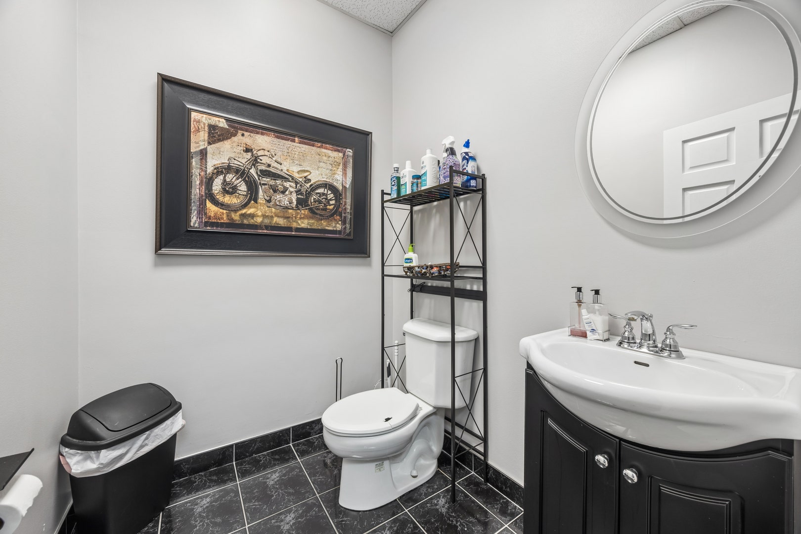 17720 Oak Park Avenue, Tinley Park, IL 60477 17720 Oak Park Avenue, Tinley Park, IL 60477