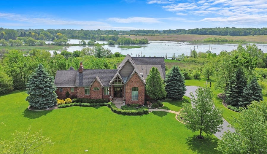 Property photo for 2939 E Water Tower Drive, Crete, IL