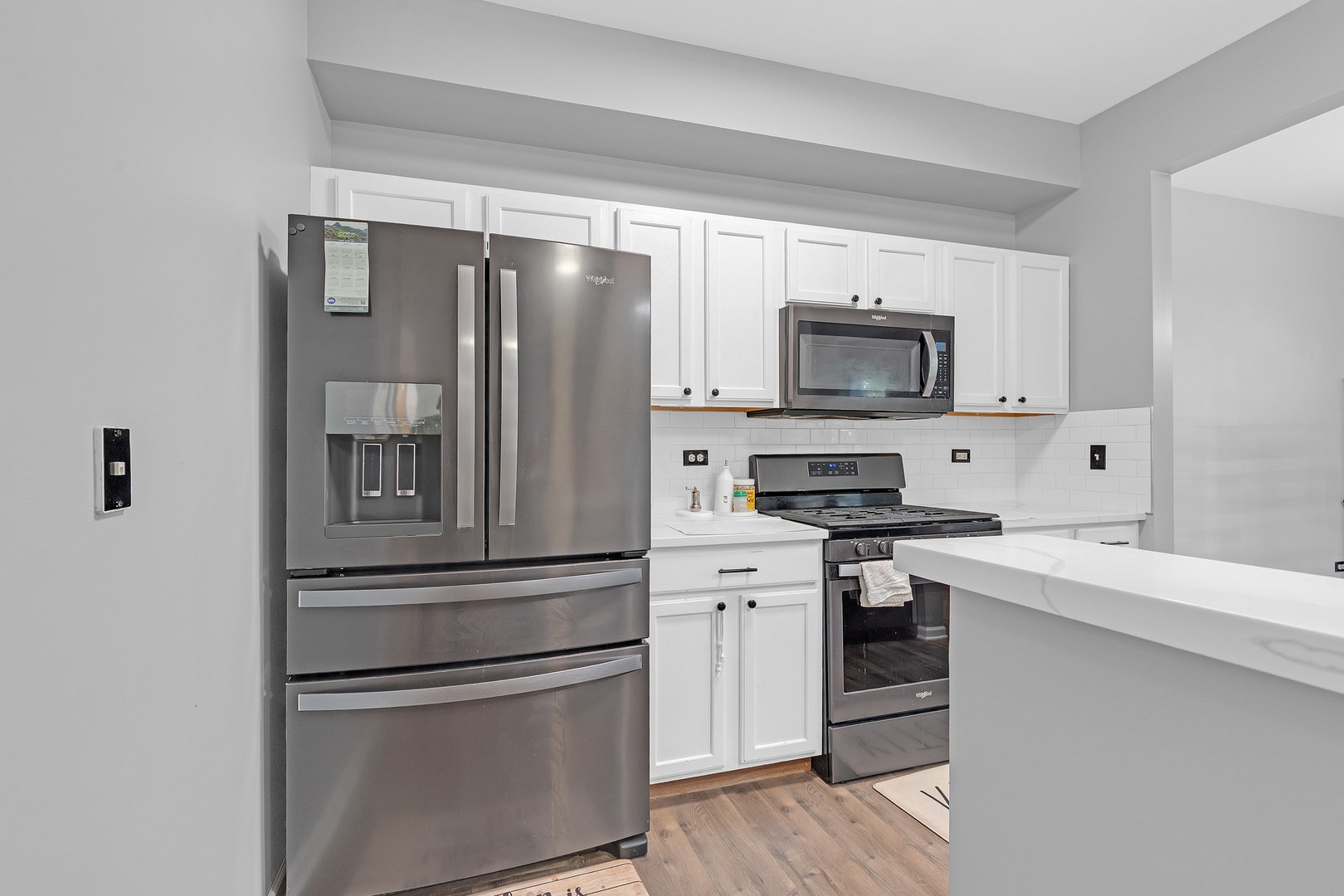 158 N Palmer Drive, Bolingbrook, IL 60490
