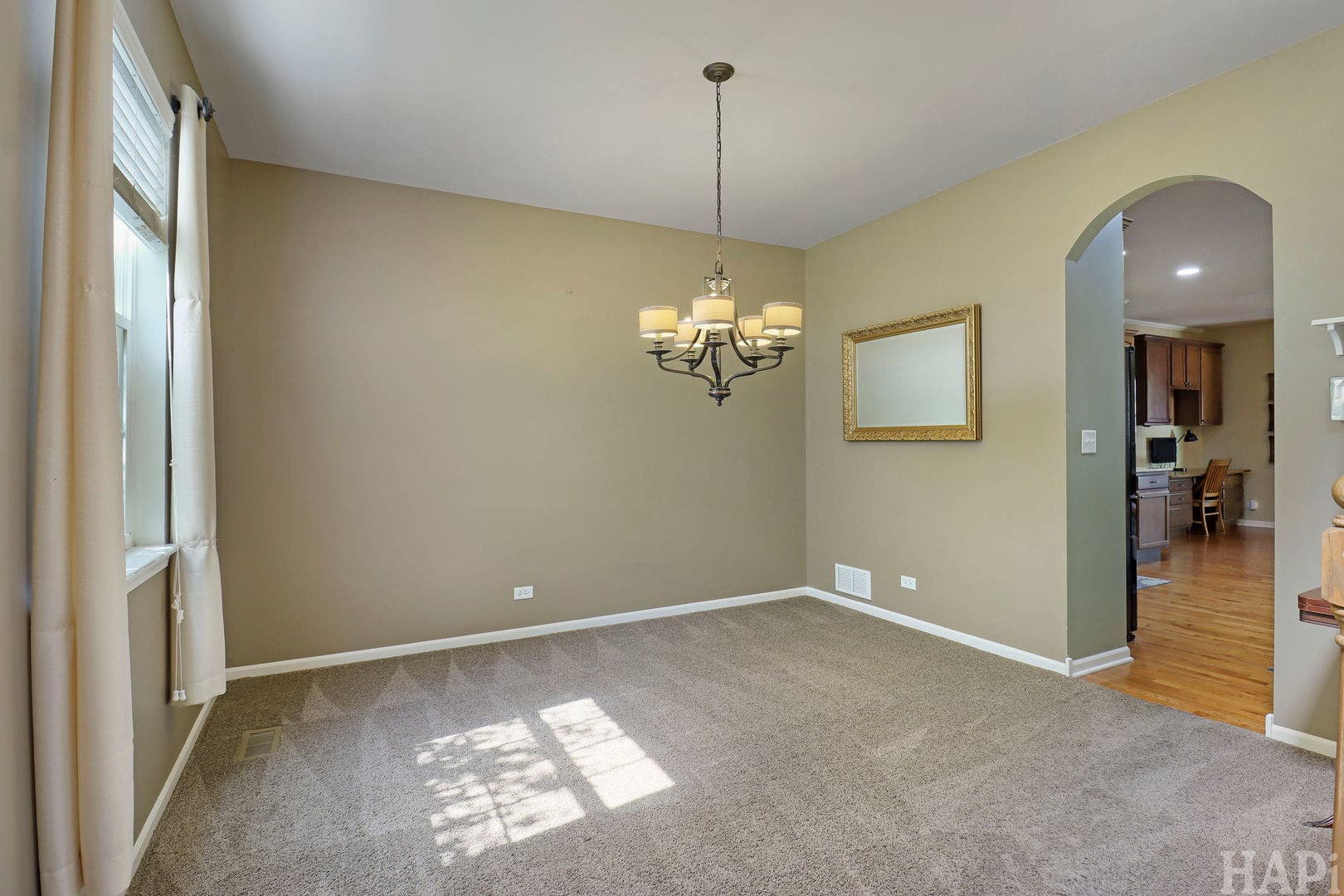462 E Amberside Drive, Elgin, IL 60124 462 E Amberside Drive, Elgin, IL 60124