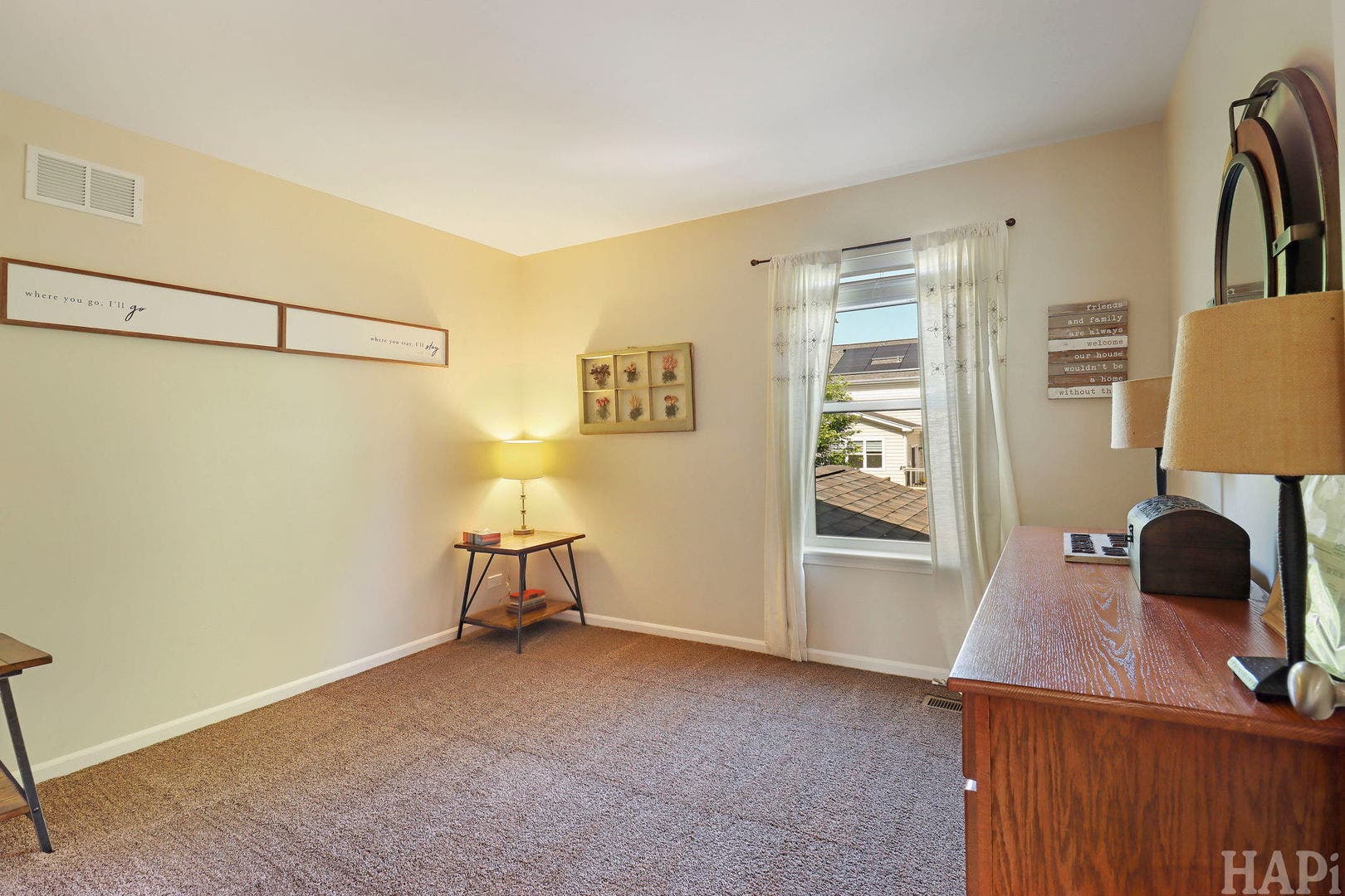 462 E Amberside Drive, Elgin, IL 60124 462 E Amberside Drive, Elgin, IL 60124