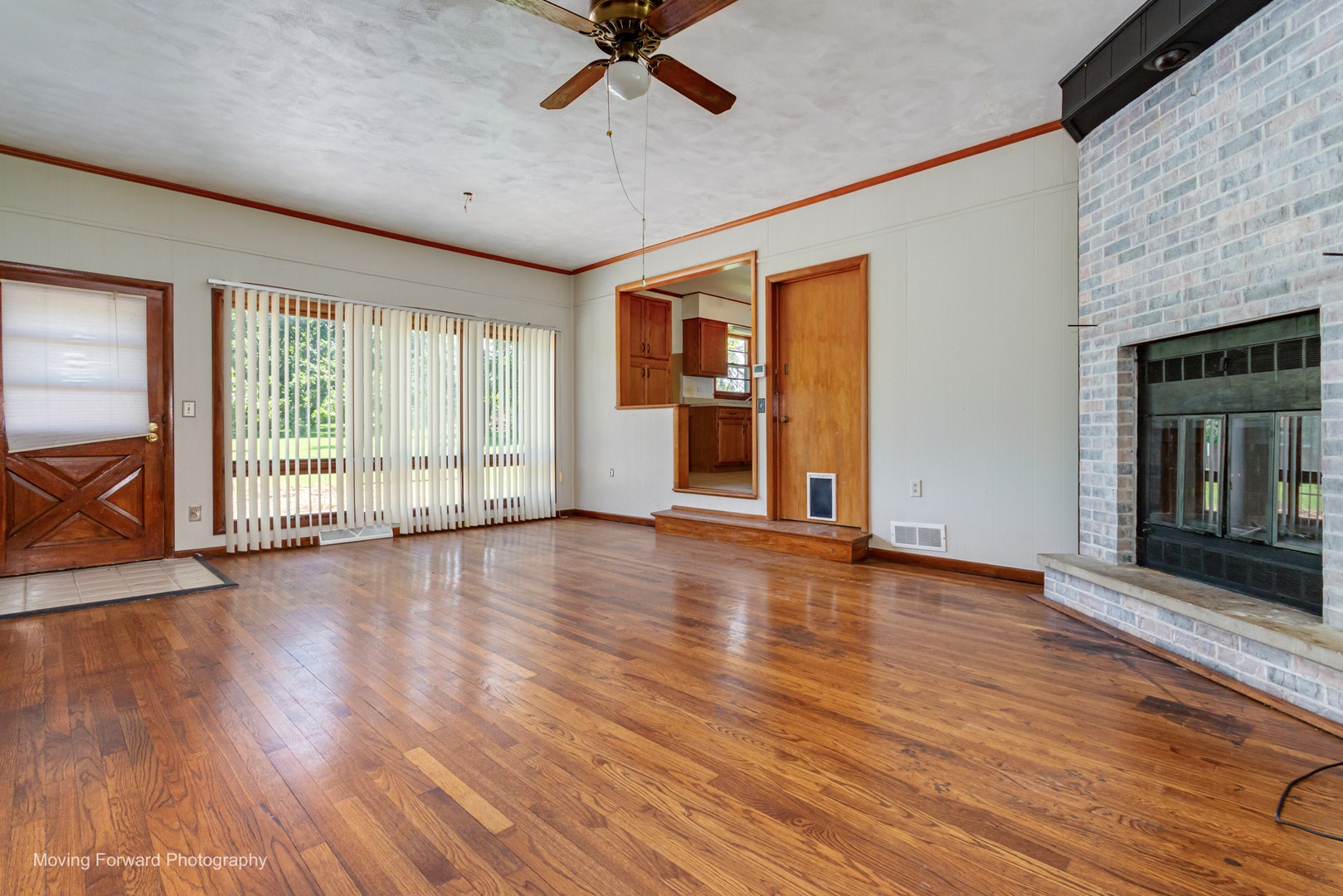 7S175 N EOLA Road, Aurora, IL 60502 7S175 N EOLA Road, Aurora, IL 60502