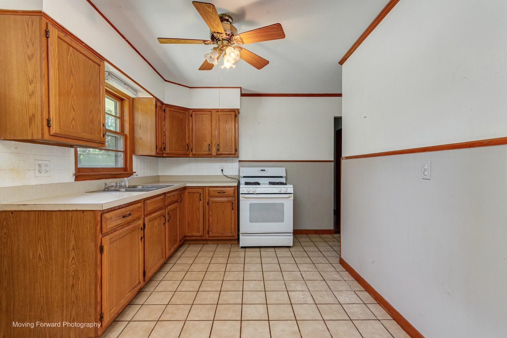 7S175 N EOLA Road, Aurora, IL 60502 7S175 N EOLA Road, Aurora, IL 60502