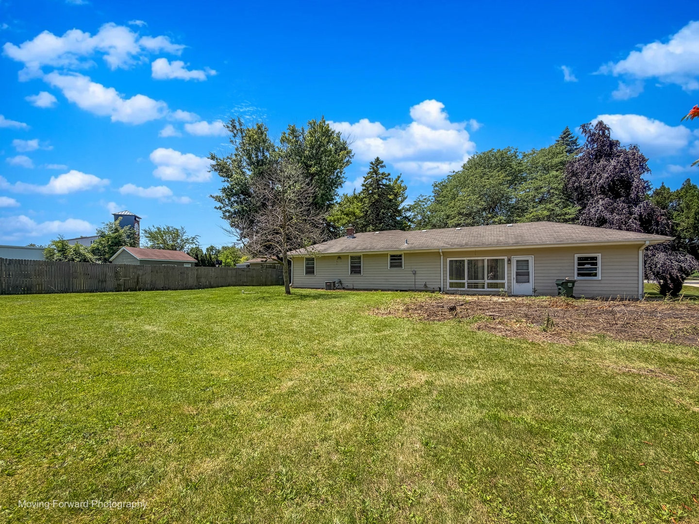 7S175 N EOLA Road, Aurora, IL 60502 7S175 N EOLA Road, Aurora, IL 60502