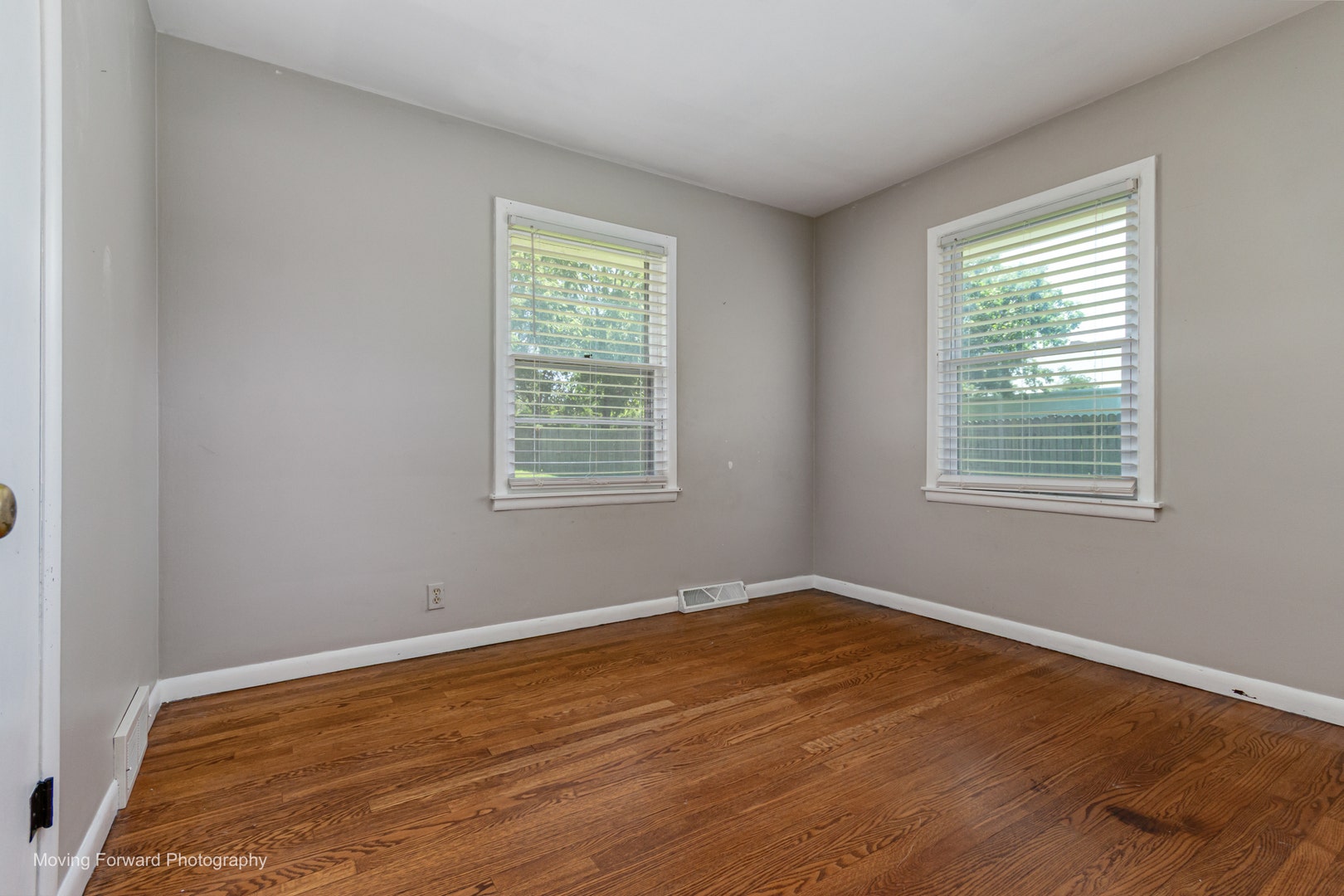 7S175 N EOLA Road, Aurora, IL 60502 7S175 N EOLA Road, Aurora, IL 60502