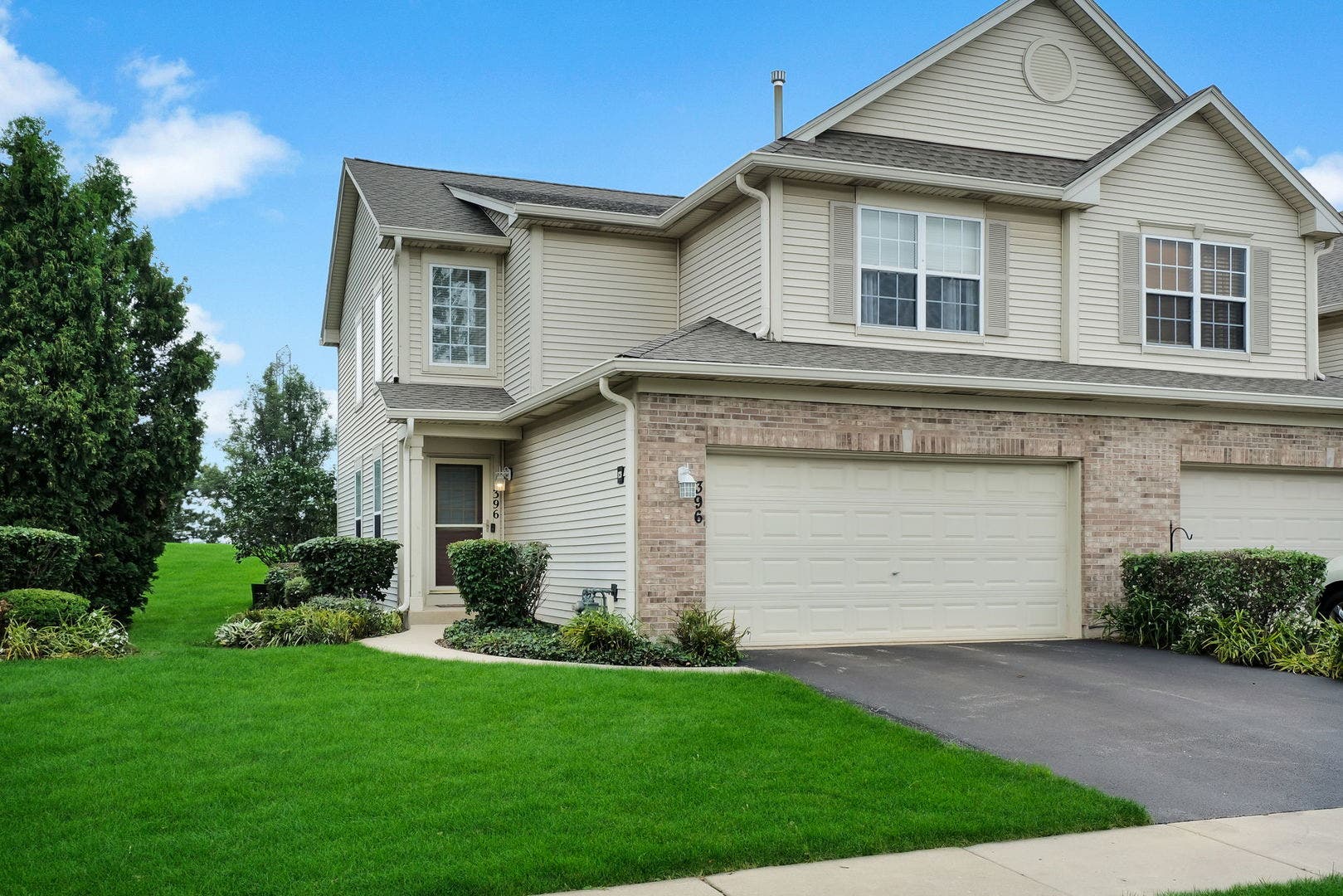 396 LITTLETON Trail, Elgin, IL 60120