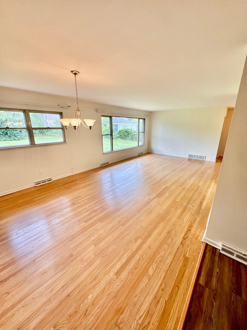 4707 Fairview Avenue, Downers Grove, IL 60515