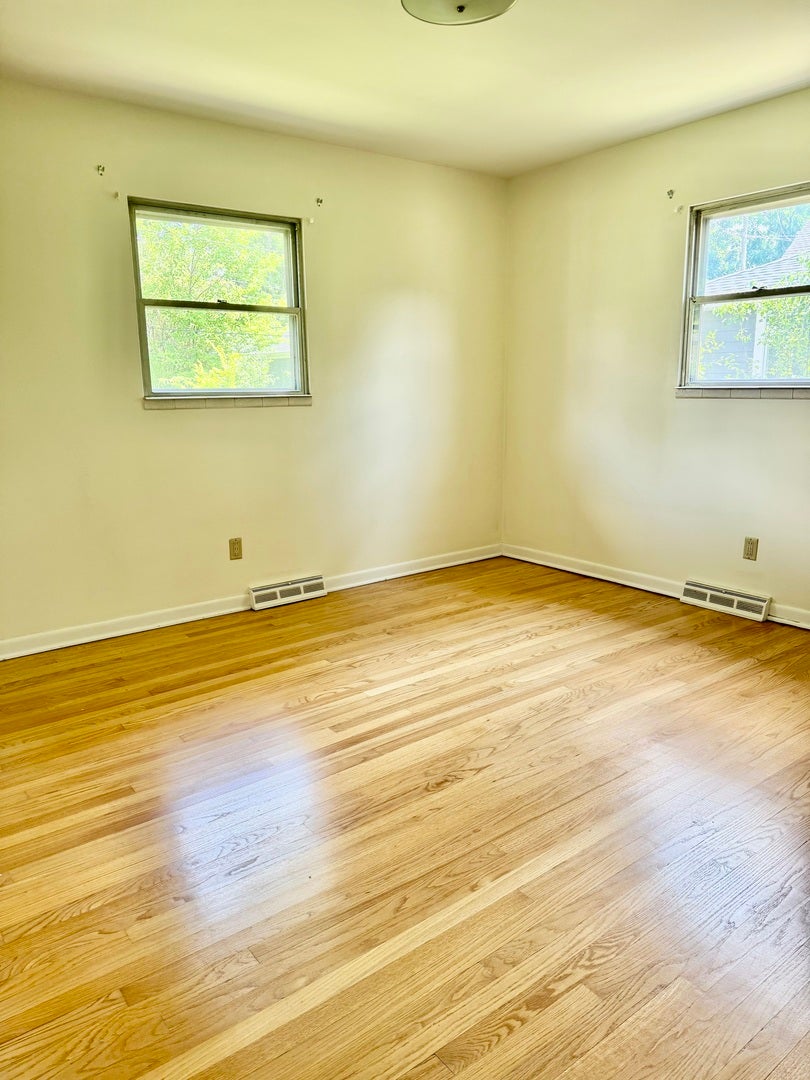 4707 Fairview Avenue, Downers Grove, IL 60515