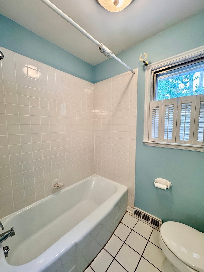 4707 Fairview Avenue, Downers Grove, IL 60515