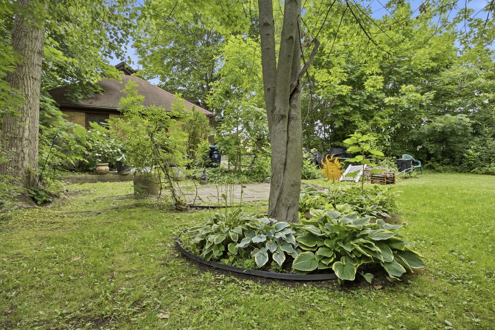 45 N Aldine Street, Elgin, IL 60123 45 N Aldine Street, Elgin, IL 60123
