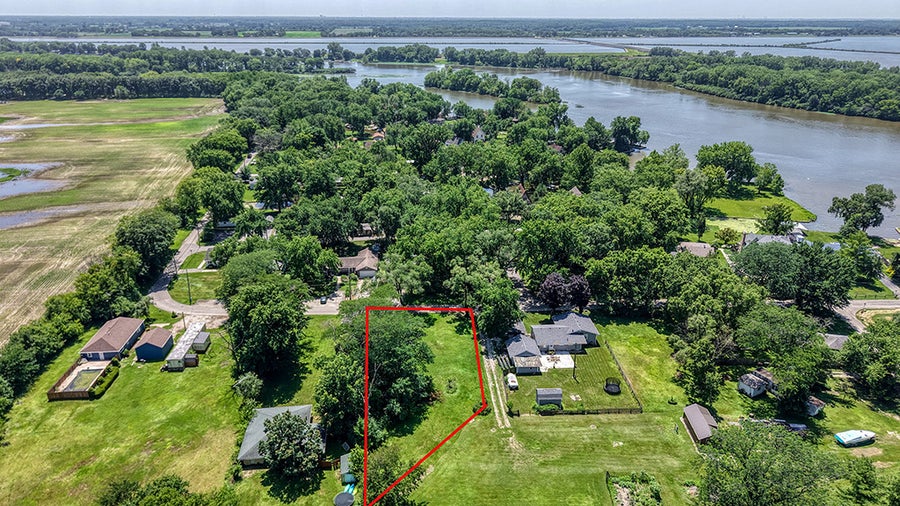 Property photo for 26030 Willow Lane, Wilmington, IL