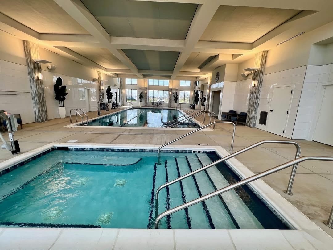 3300 Wildlight Road, Aurora, IL 60503 LINCOLN PRAIRIE INDOOR POOL AND SPA