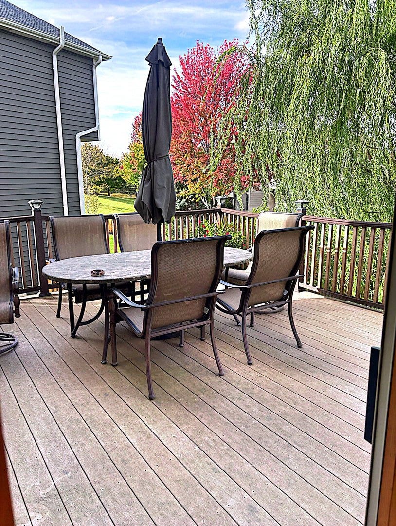 2484 Warwick Court, Aurora, IL 60503 2484 Warwick Court, Aurora, IL 60503