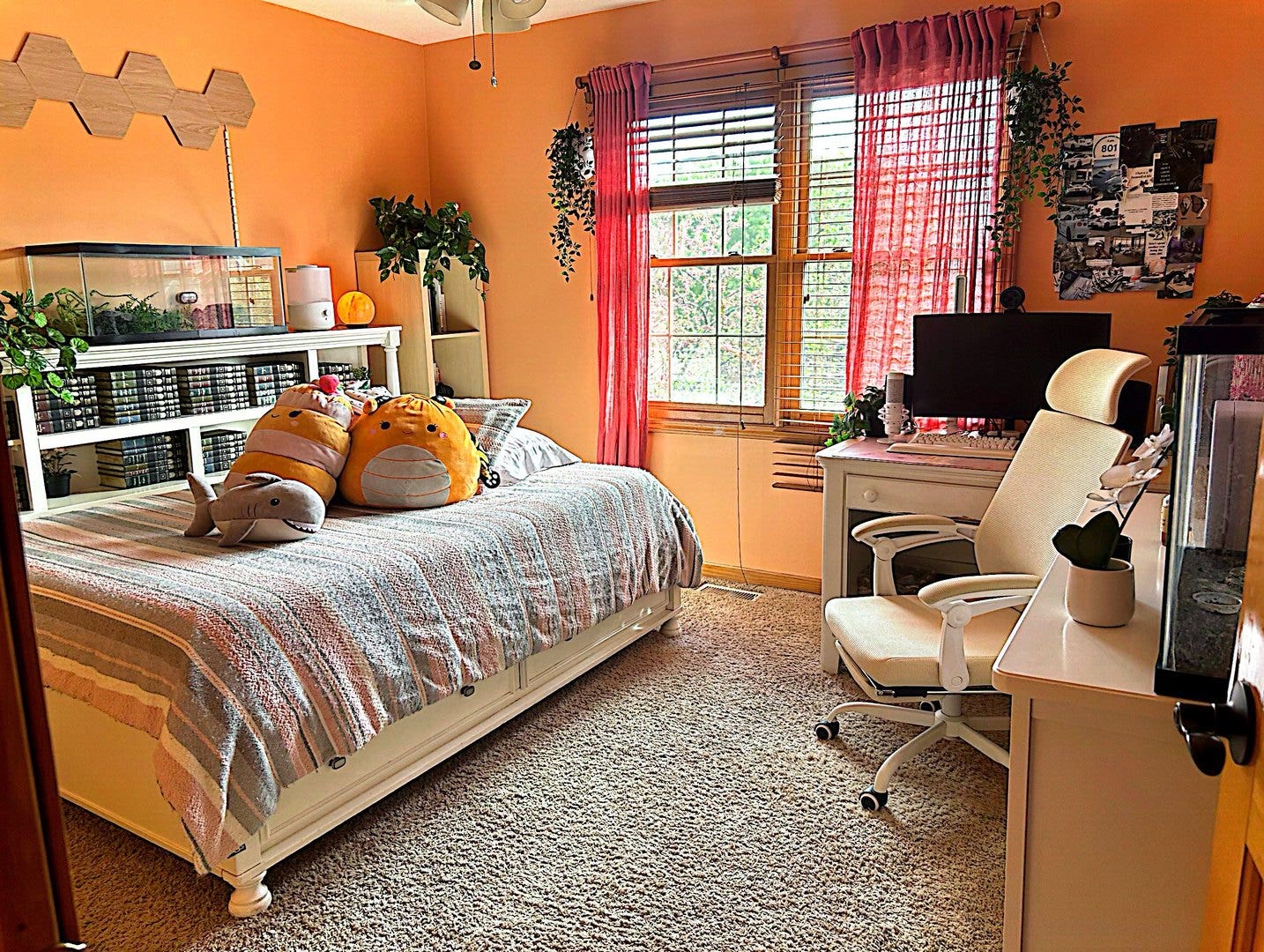2484 Warwick Court, Aurora, IL 60503 2484 Warwick Court, Aurora, IL 60503