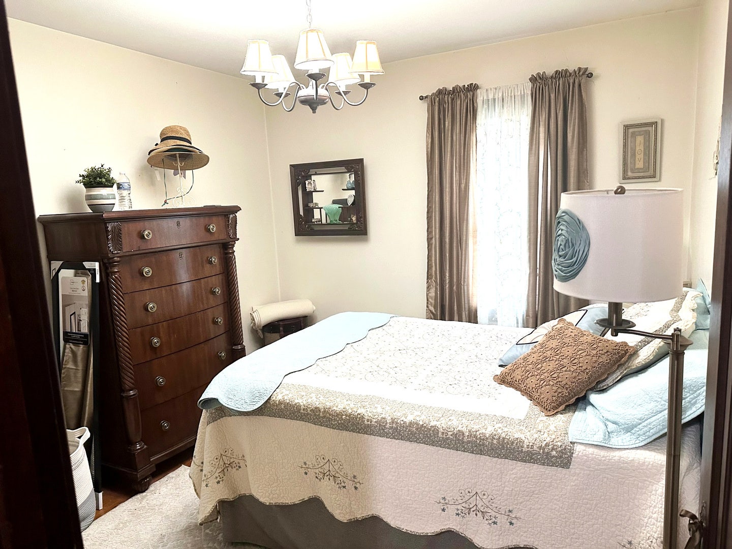 621 Lincoln Avenue, Elgin, IL 60120 621 Lincoln Avenue, Elgin, IL 60120