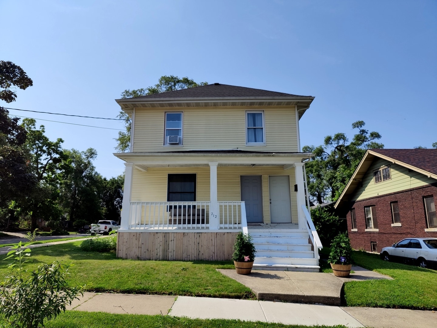 712 2nd Avenue, Joliet, IL 60433 712 2nd Avenue, Joliet, IL 60433
