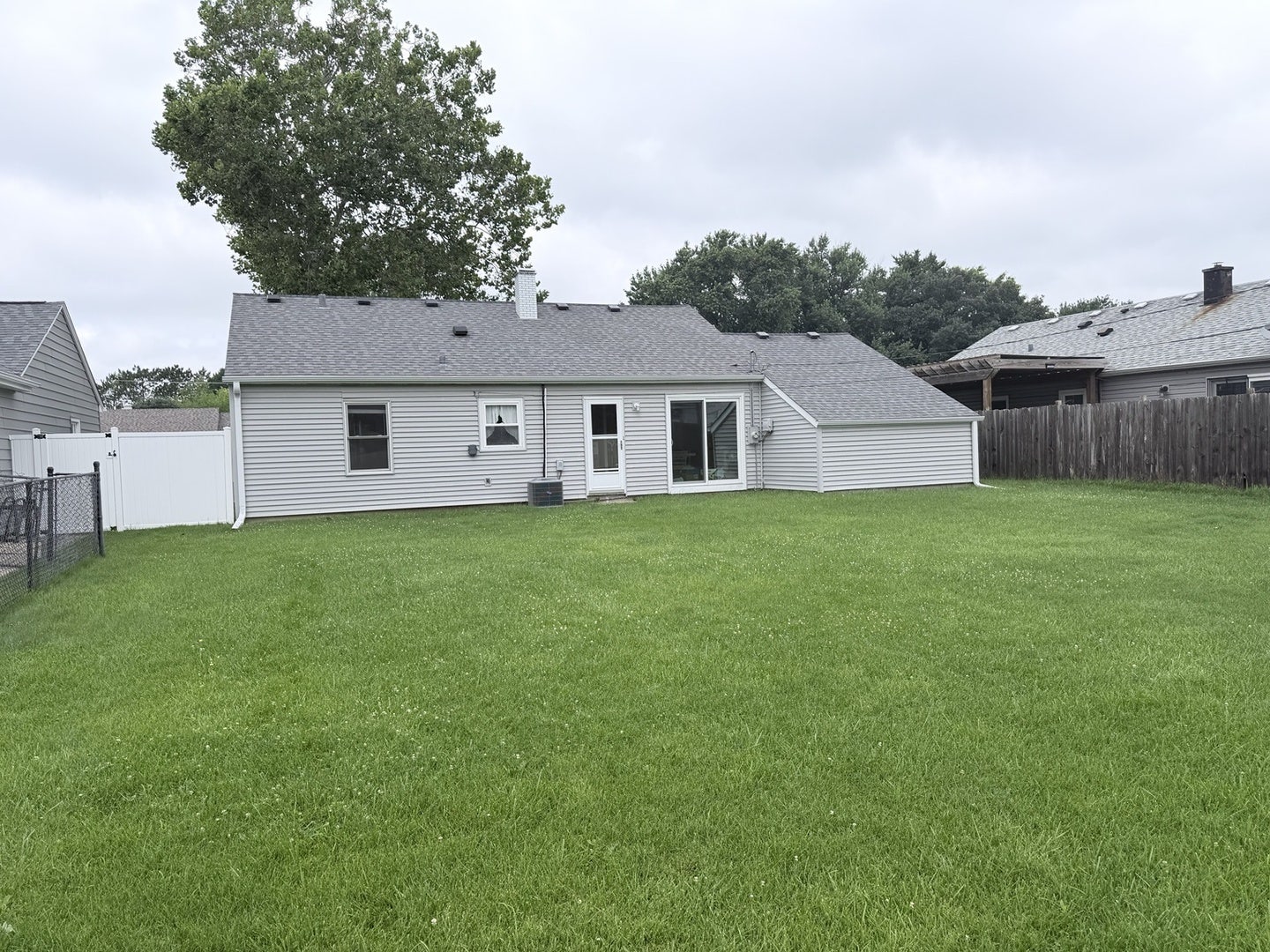 15013 Huntington Court, Orland Park, IL 60462 15013 Huntington Court, Orland Park, IL 60462