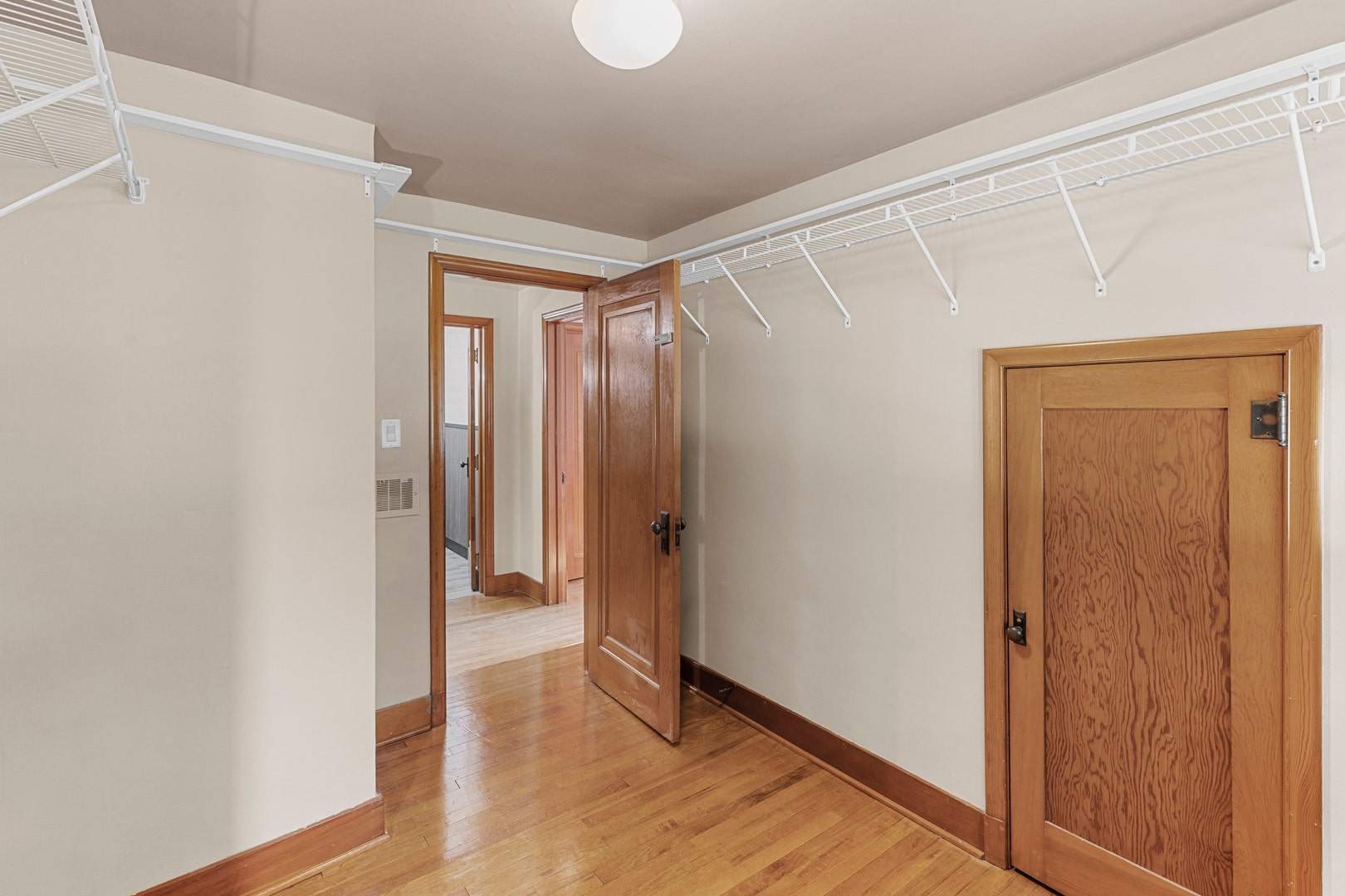 310 E Washington Street, Ashkum, IL 60911 310 E Washington Street, Ashkum, IL 60911