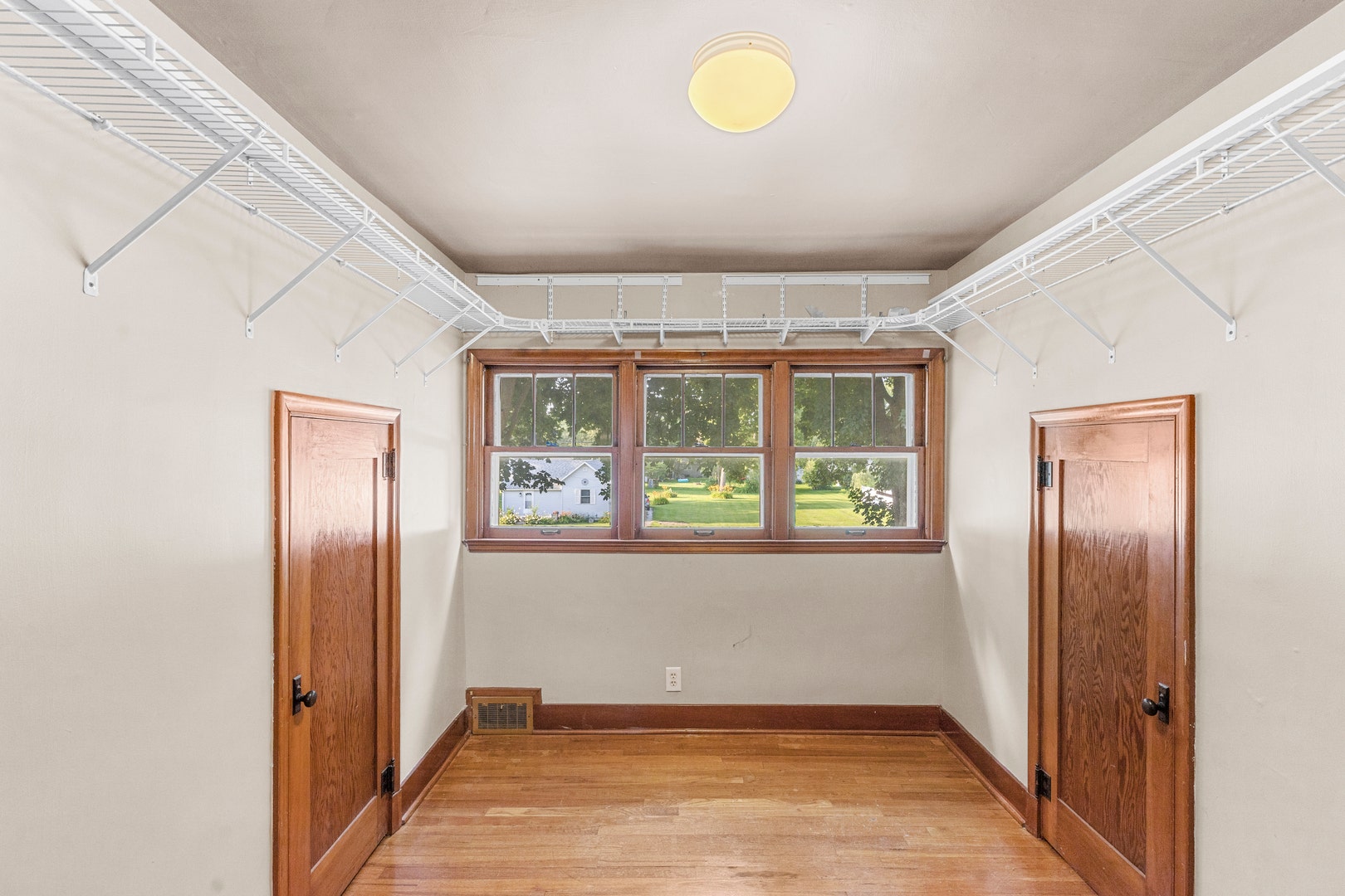 310 E Washington Street, Ashkum, IL 60911 310 E Washington Street, Ashkum, IL 60911