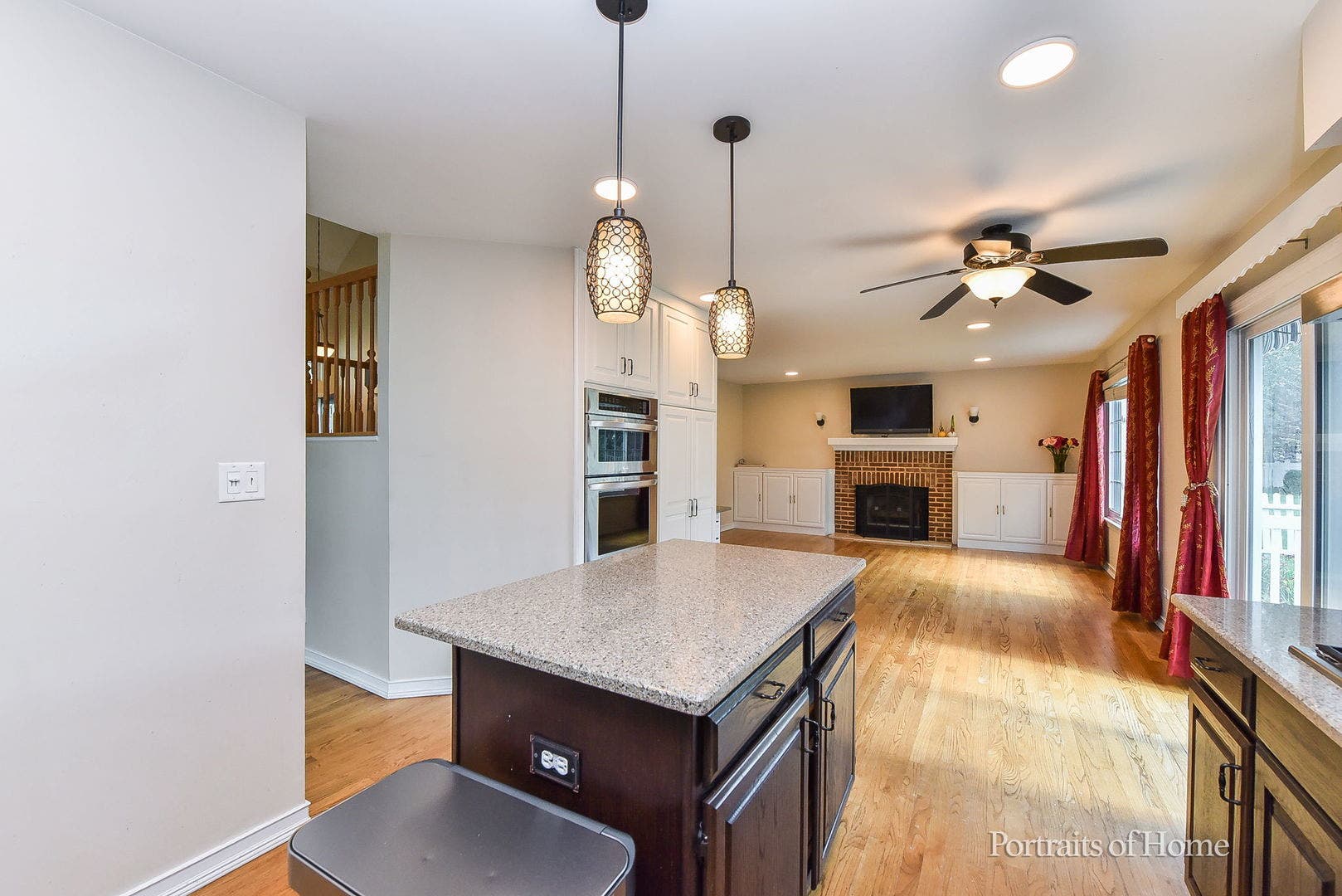 1302 dunbarton Drive, Aurora, IL 60502 1302 dunbarton Drive, Aurora, IL 60502