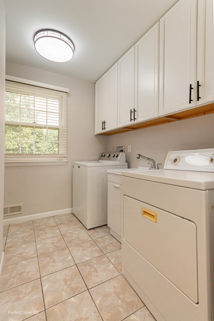 3306 COVENTRY Court, Joliet, IL 60431