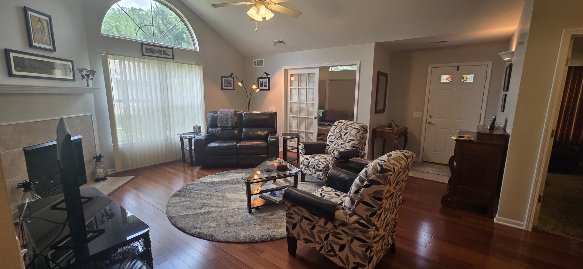 1988 Timberview Drive, Joliet, IL 60431