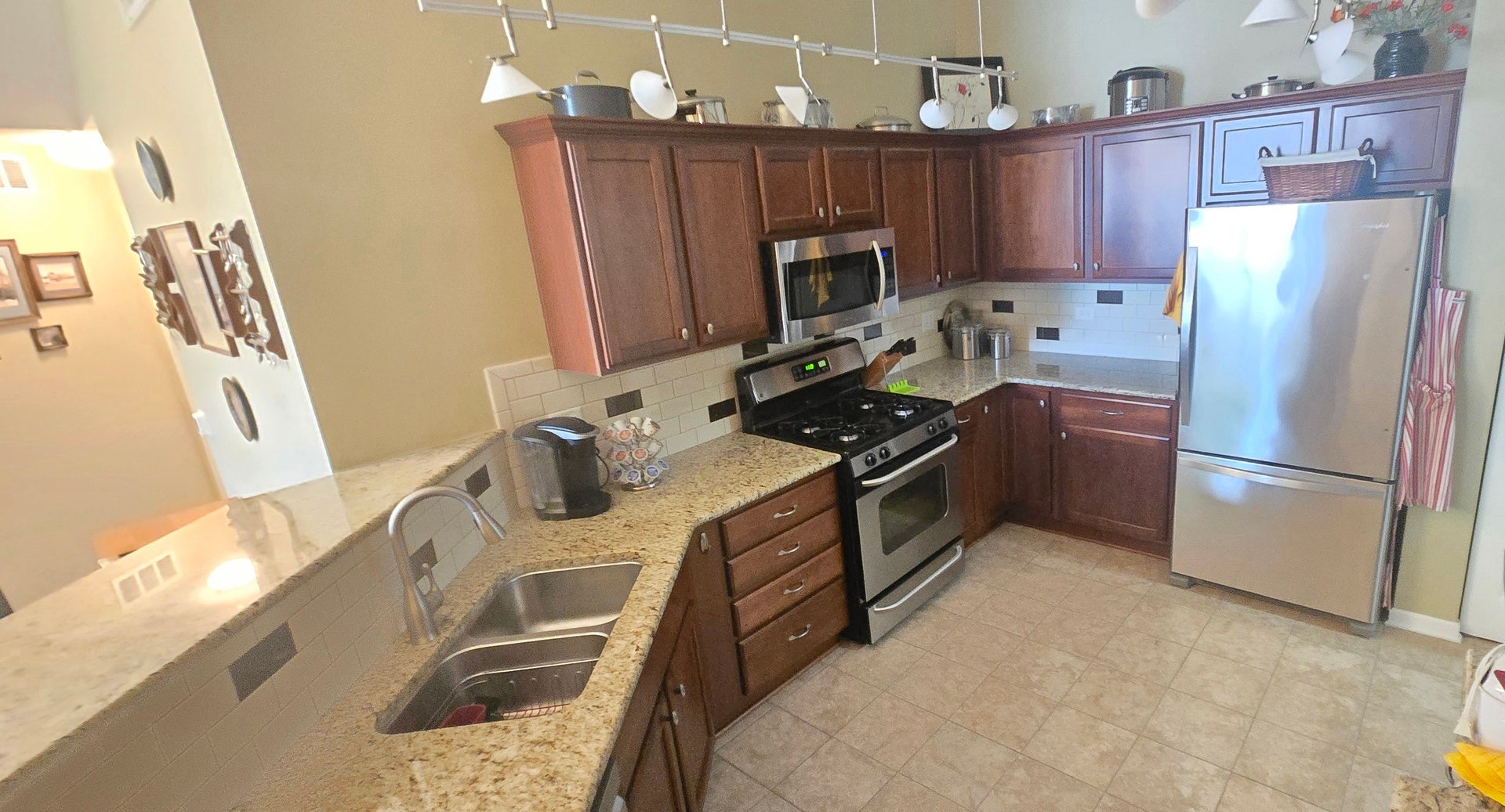 1988 Timberview Drive, Joliet, IL 60431