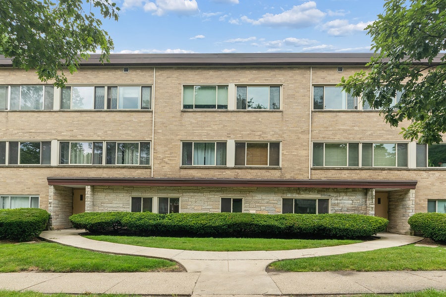 Property photo for 2634 Central Drive, #2E, Flossmoor, IL