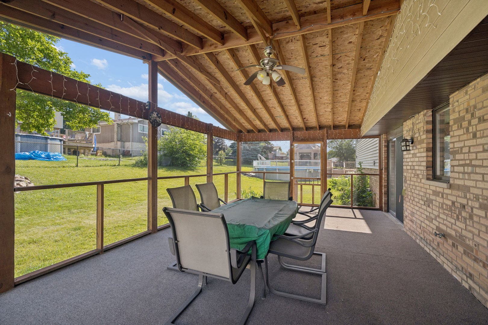 13049 Finch Court, Homer Glen, IL 60491 13049 Finch Court, Homer Glen, IL 60491
