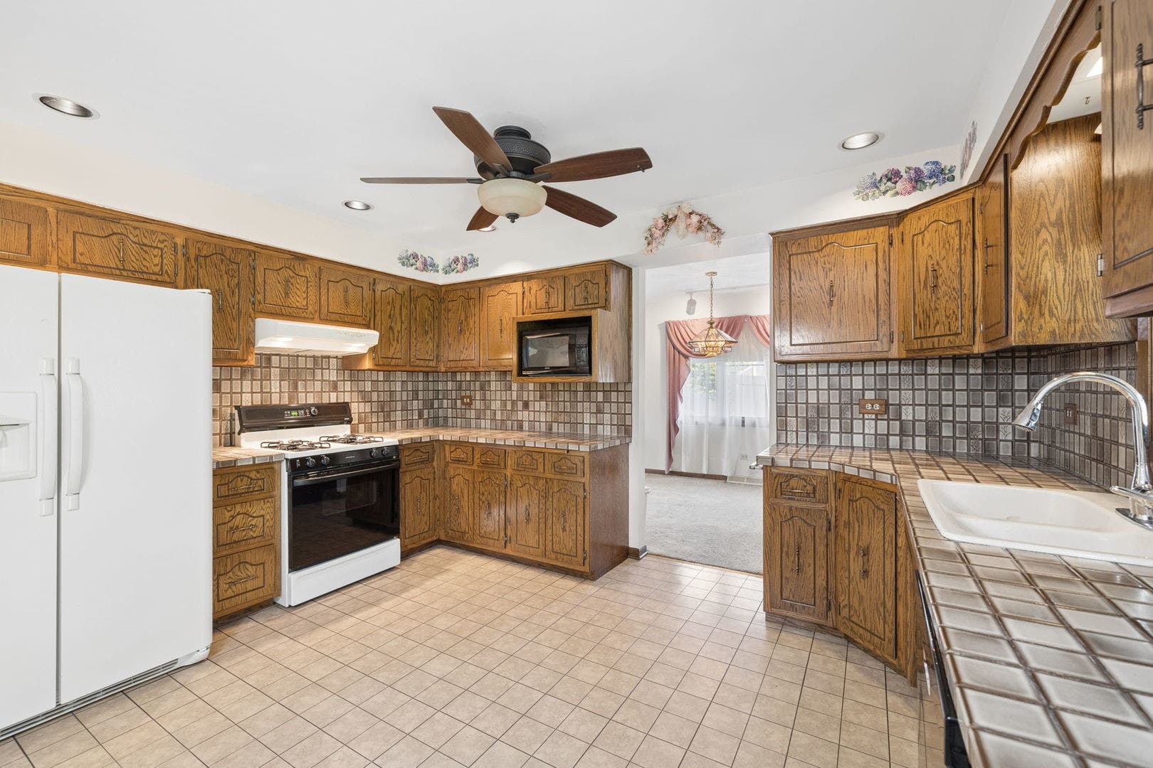 13049 Finch Court, Homer Glen, IL 60491 13049 Finch Court, Homer Glen, IL 60491