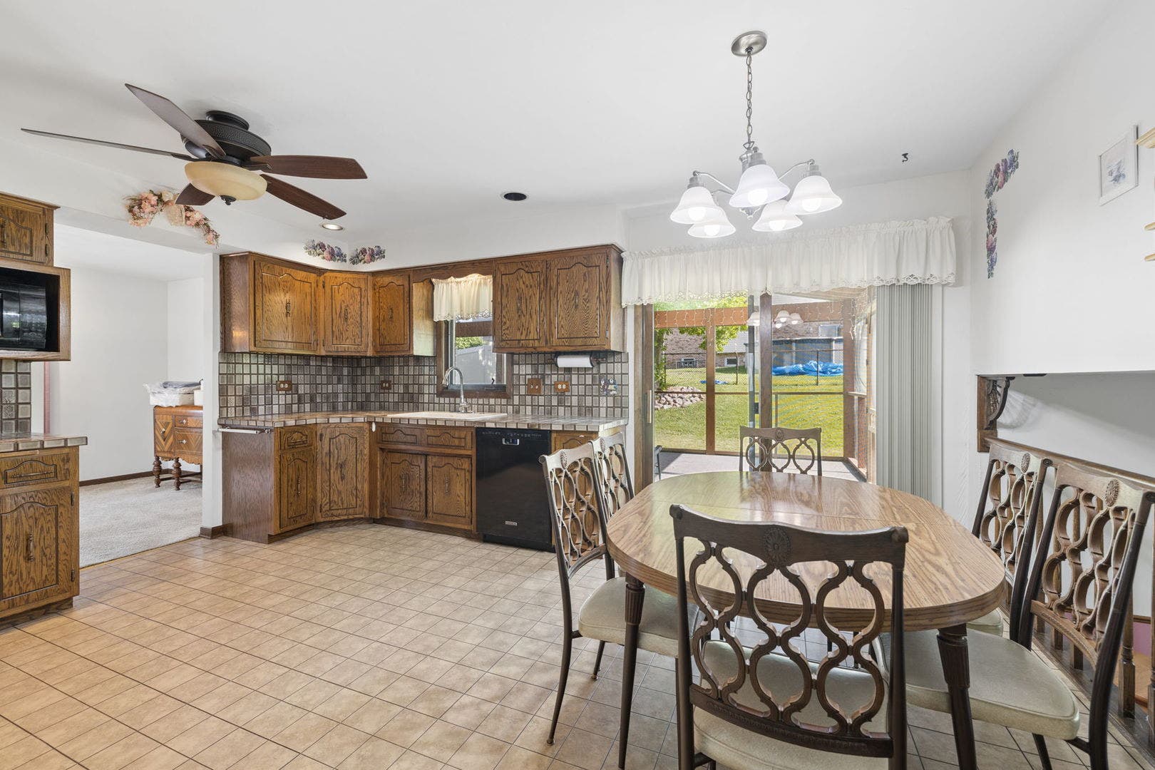 13049 Finch Court, Homer Glen, IL 60491 13049 Finch Court, Homer Glen, IL 60491