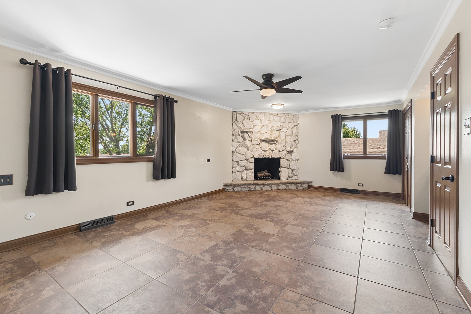 13813 W Dublin Drive, Homer Glen, IL 60491