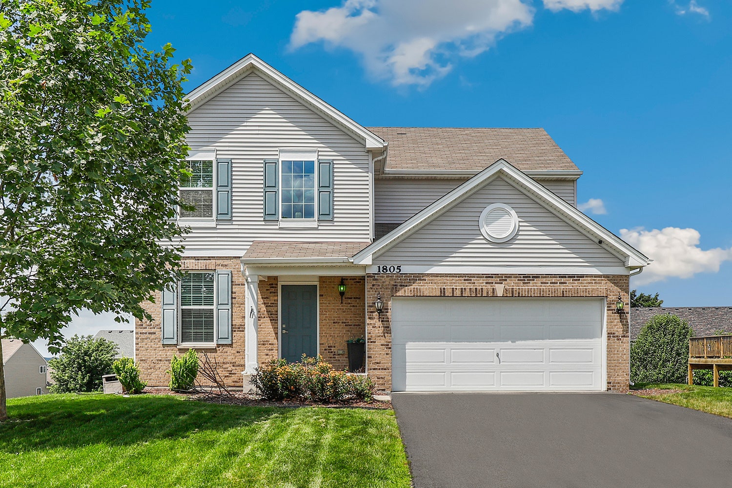1805 Wildspring Parkway, Joliet, IL 60431 1805 Wildspring Parkway, Joliet, IL 60431