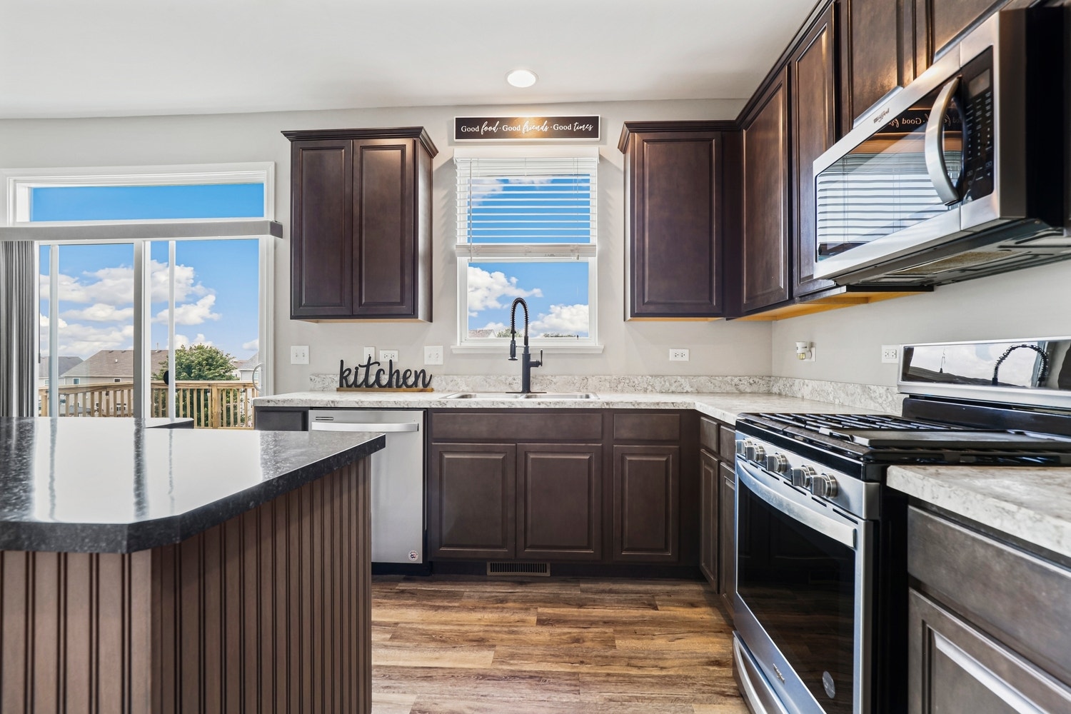 1805 Wildspring Parkway, Joliet, IL 60431 1805 Wildspring Parkway, Joliet, IL 60431