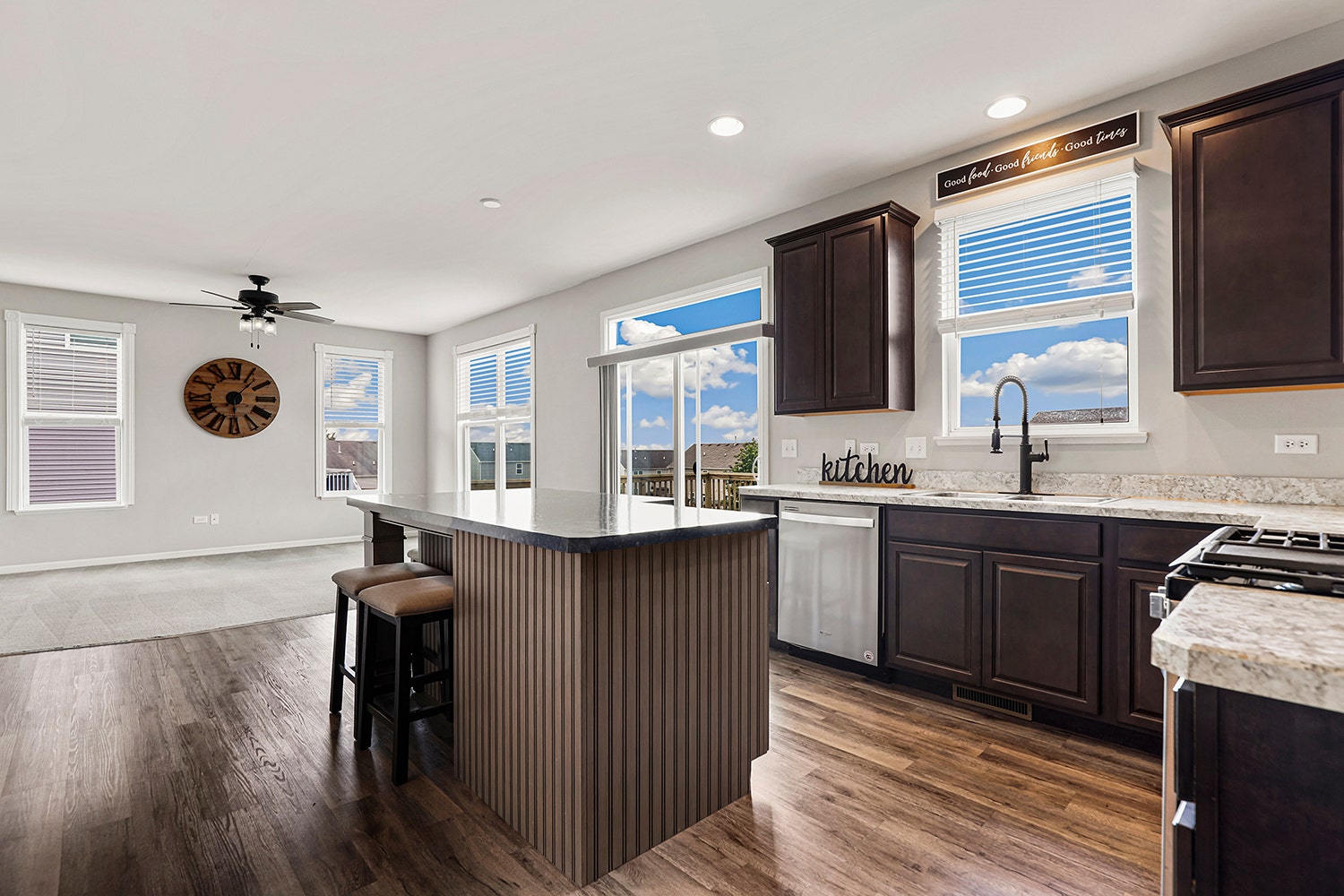 1805 Wildspring Parkway, Joliet, IL 60431 1805 Wildspring Parkway, Joliet, IL 60431