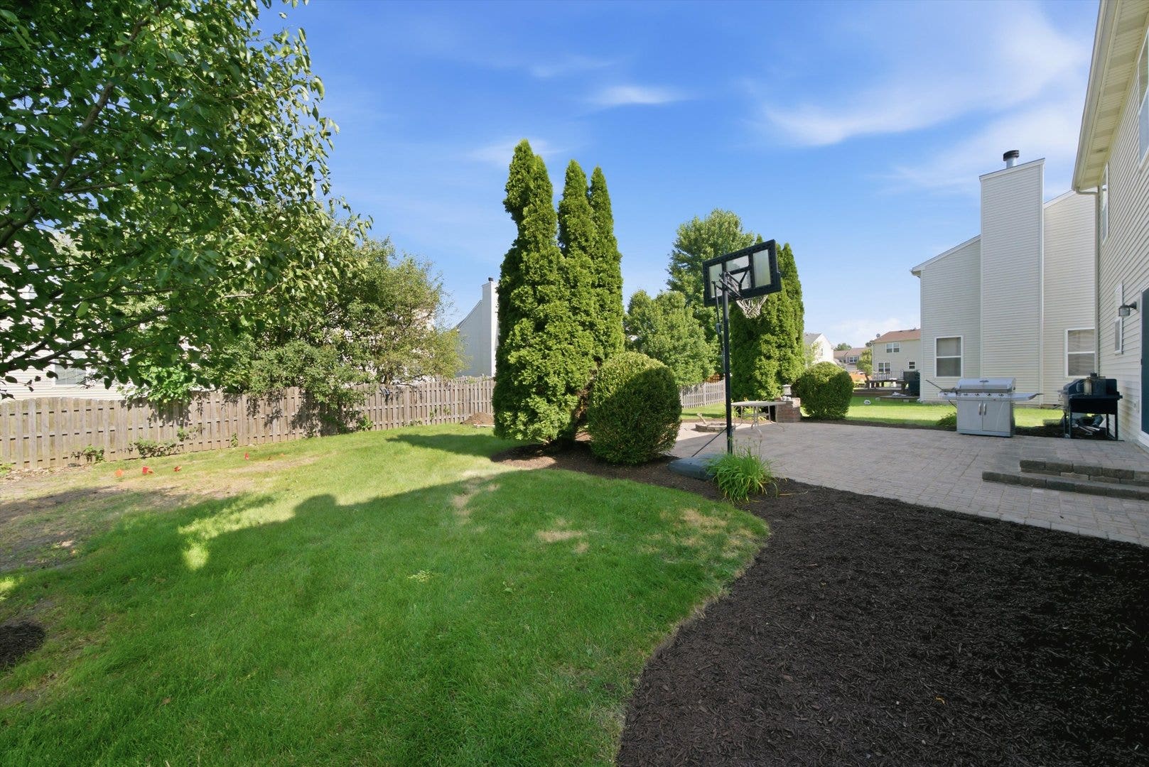 321 Claridge Circle, Bolingbrook, IL 60440 321 Claridge Circle, Bolingbrook, IL 60440