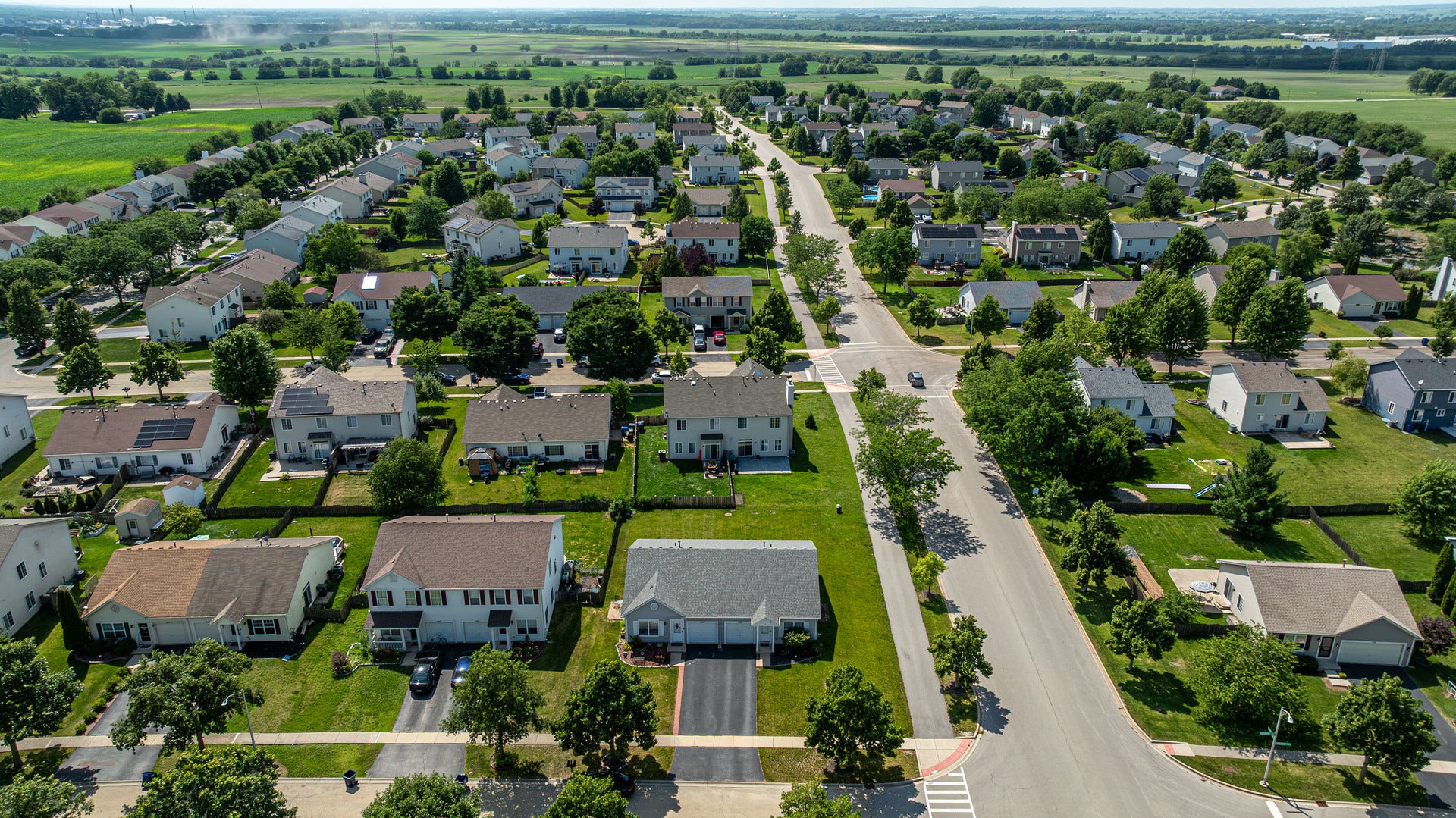 1403 Sherborn Court, Minooka, IL 60447