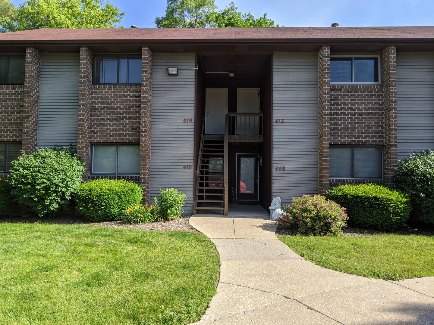 408 Heine Avenue, #408, Elgin, IL 60123 408 Heine Avenue, #408, Elgin, IL 60123